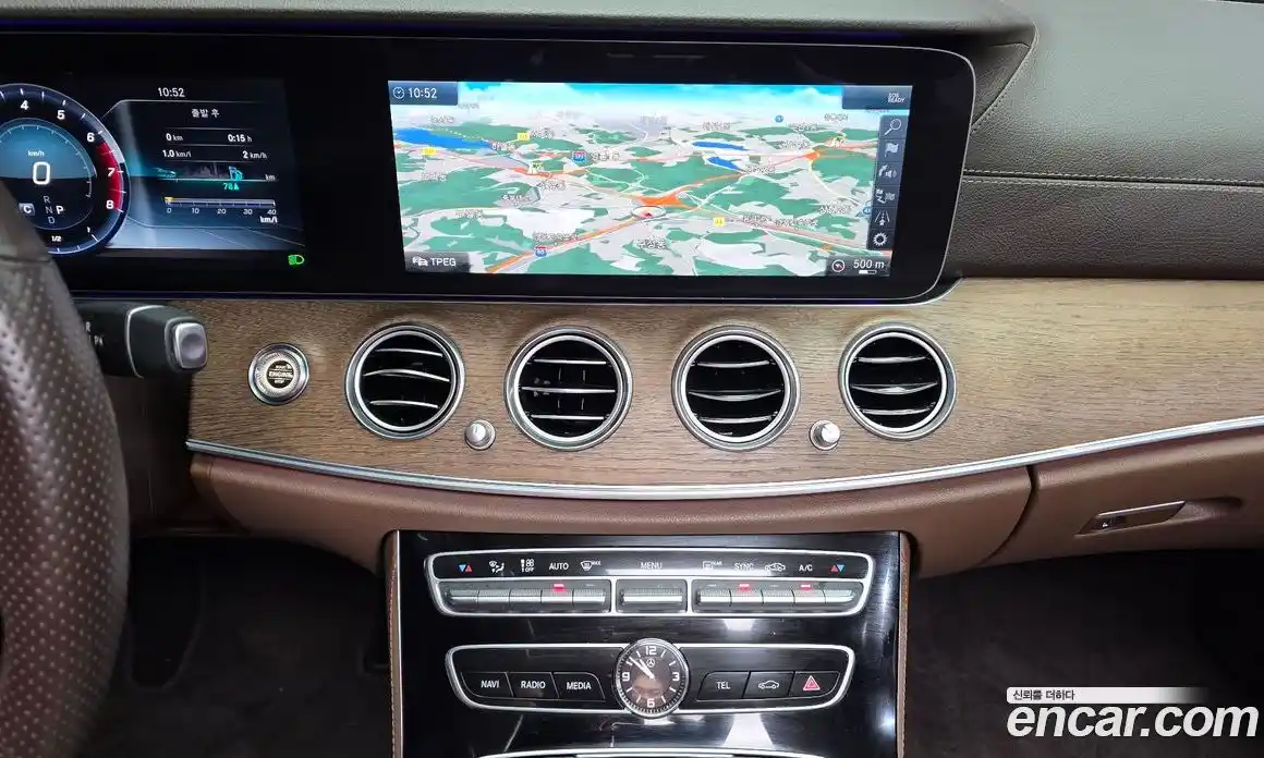 Mercedes-Benz E-Class 2018 2.0 гидро в Москве № 1544949, фото 21