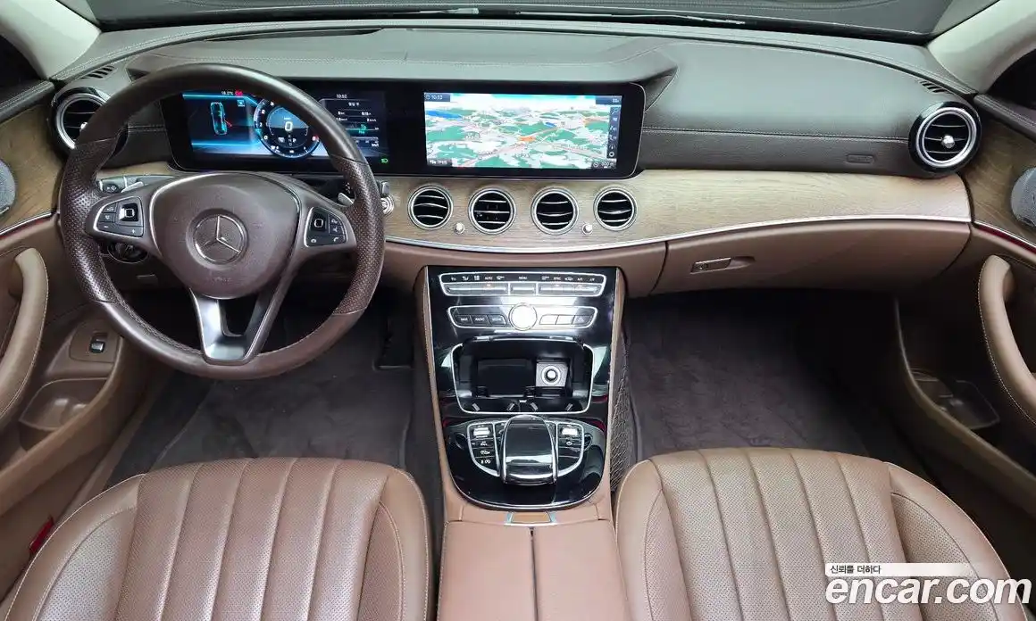 Mercedes-Benz E-Class 2018 2.0 гидро в Москве № 1544949, фото 10