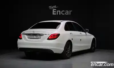 Mercedes-Benz C-Class 2020 2.0 гидро в Москве № 1545633, миниатюра 2