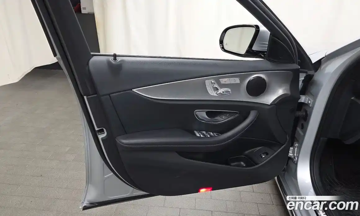 Mercedes-Benz E-Class 2019 2.0 гидро в Москве № 1545770, фото 14