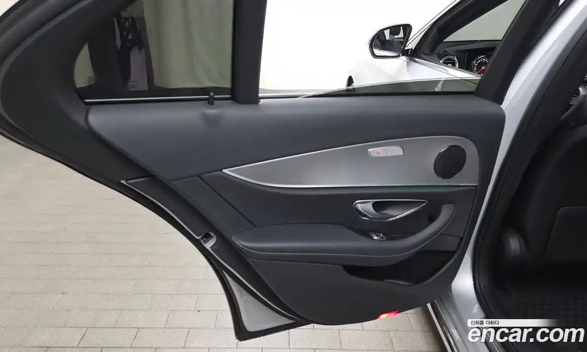 Mercedes-Benz E-Class 2019 2.0 гидро в Москве № 1545770, фото 15