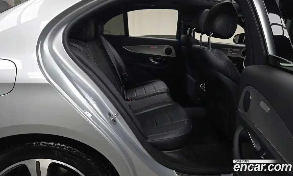 Mercedes-Benz E-Class 2019 2.0 гидро в Москве № 1545770, фото 16