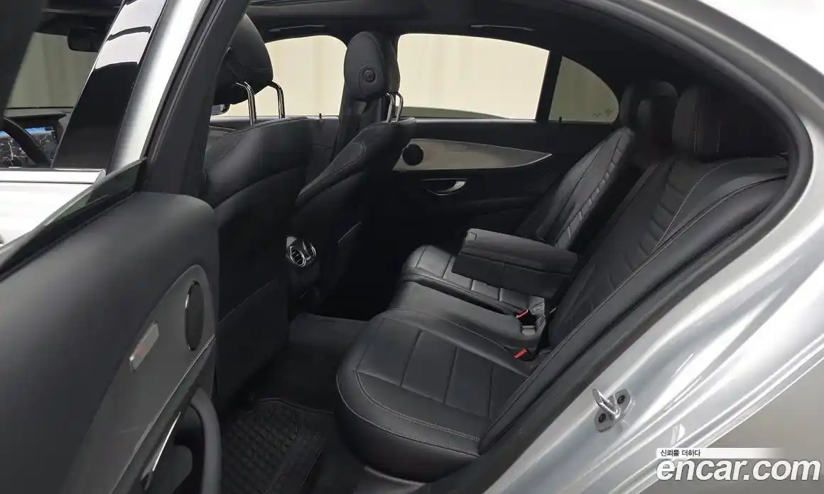Mercedes-Benz E-Class 2019 2.0 гидро в Москве № 1545770, фото 17