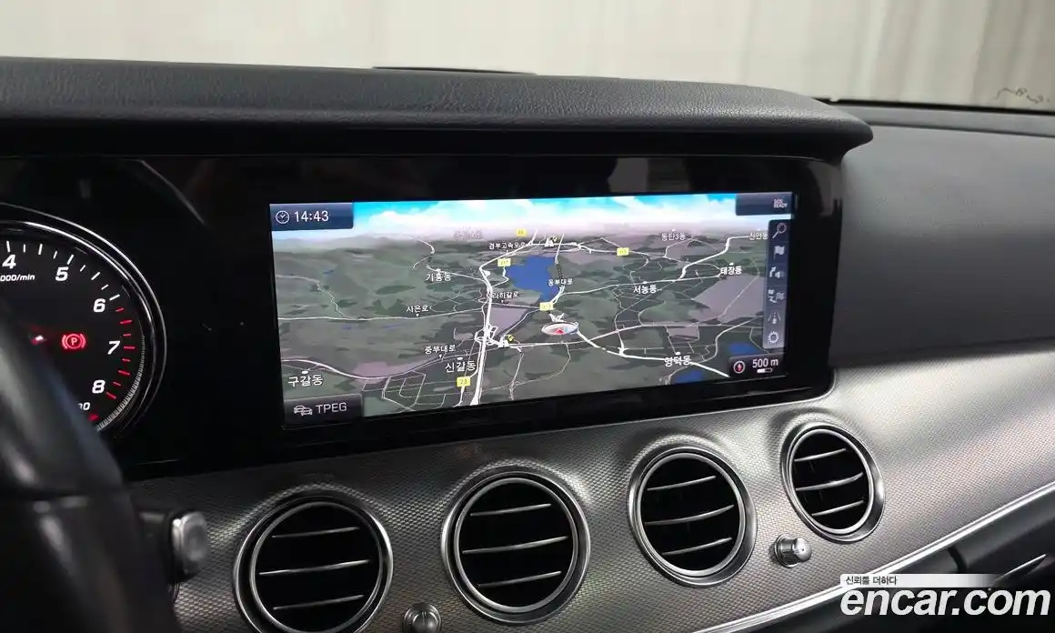 Mercedes-Benz E-Class 2019 2.0 гидро в Москве № 1545770, фото 21