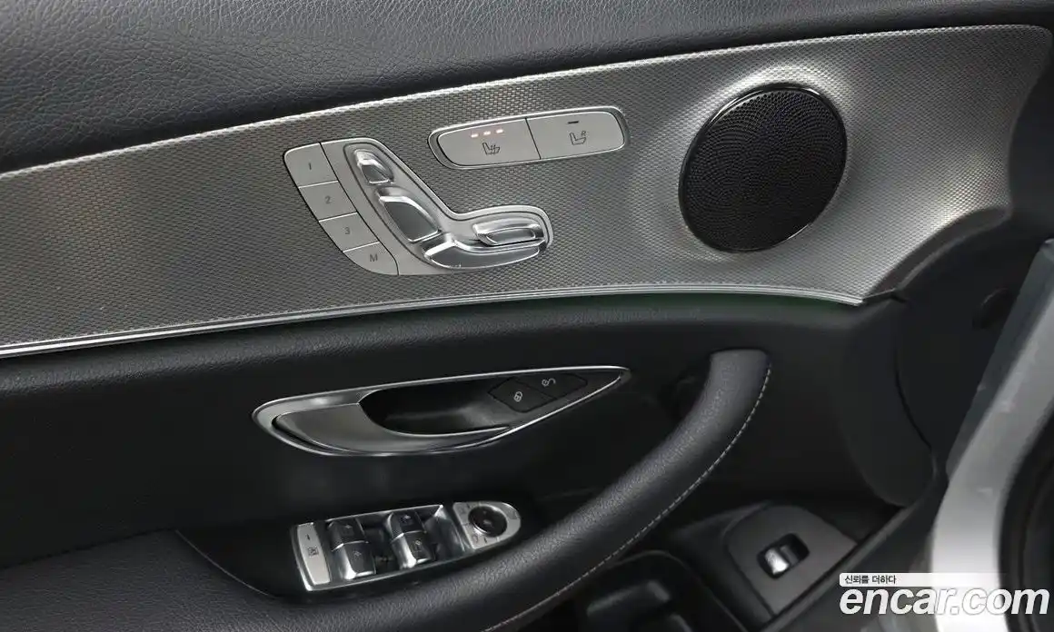 Mercedes-Benz E-Class 2019 2.0 гидро в Москве № 1545770, фото 28