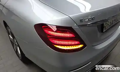Mercedes-Benz E-Class 2019 2.0 гидро в Москве № 1545770, миниатюра 9