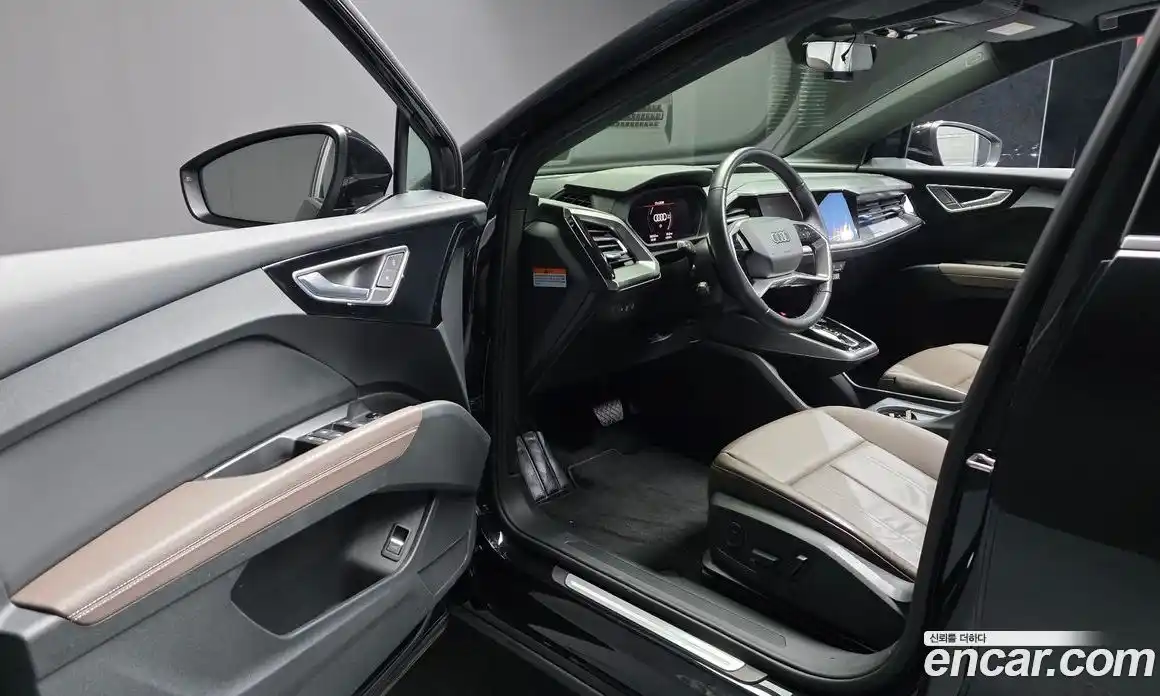 Audi Q4 e-tron 2022 0.2 гидро в Москве № 1546259, фото 13