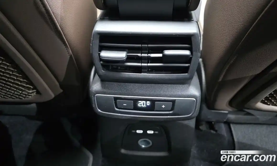 Audi Q4 e-tron 2022 0.2 гидро в Москве № 1546259, фото 30