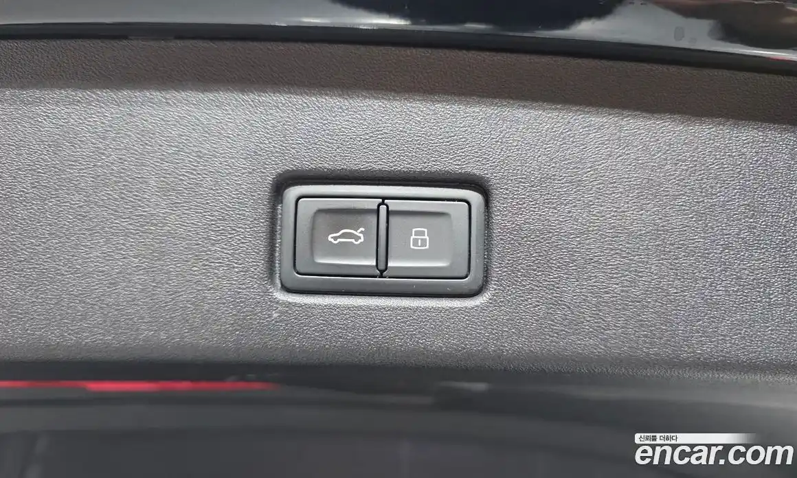 Audi Q4 e-tron 2022 0.2 гидро в Москве № 1546259, фото 32