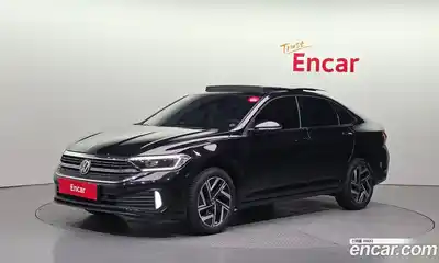 Volkswagen Jetta, 2022