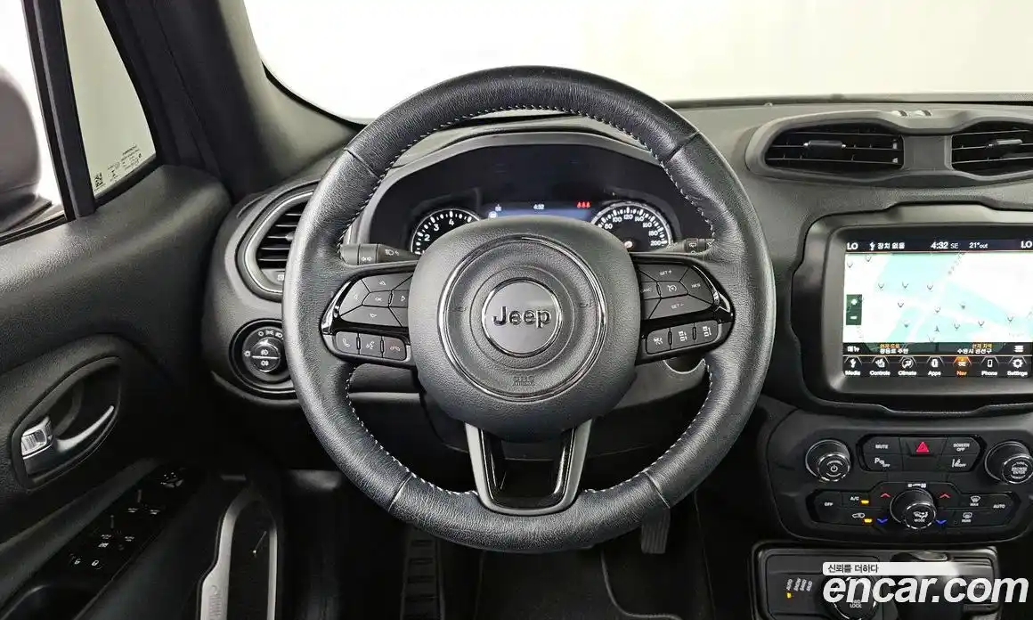 Jeep Renegade 2021 2.4 гидро в Москве № 1549746, фото 19