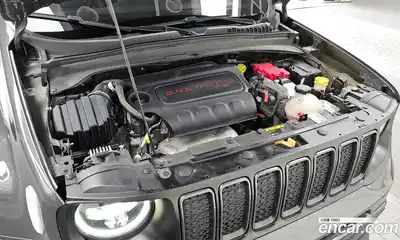 Jeep Renegade 2021 2.4 гидро в Москве № 1549746, миниатюра 6