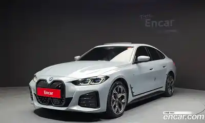 BMW i4, 2022