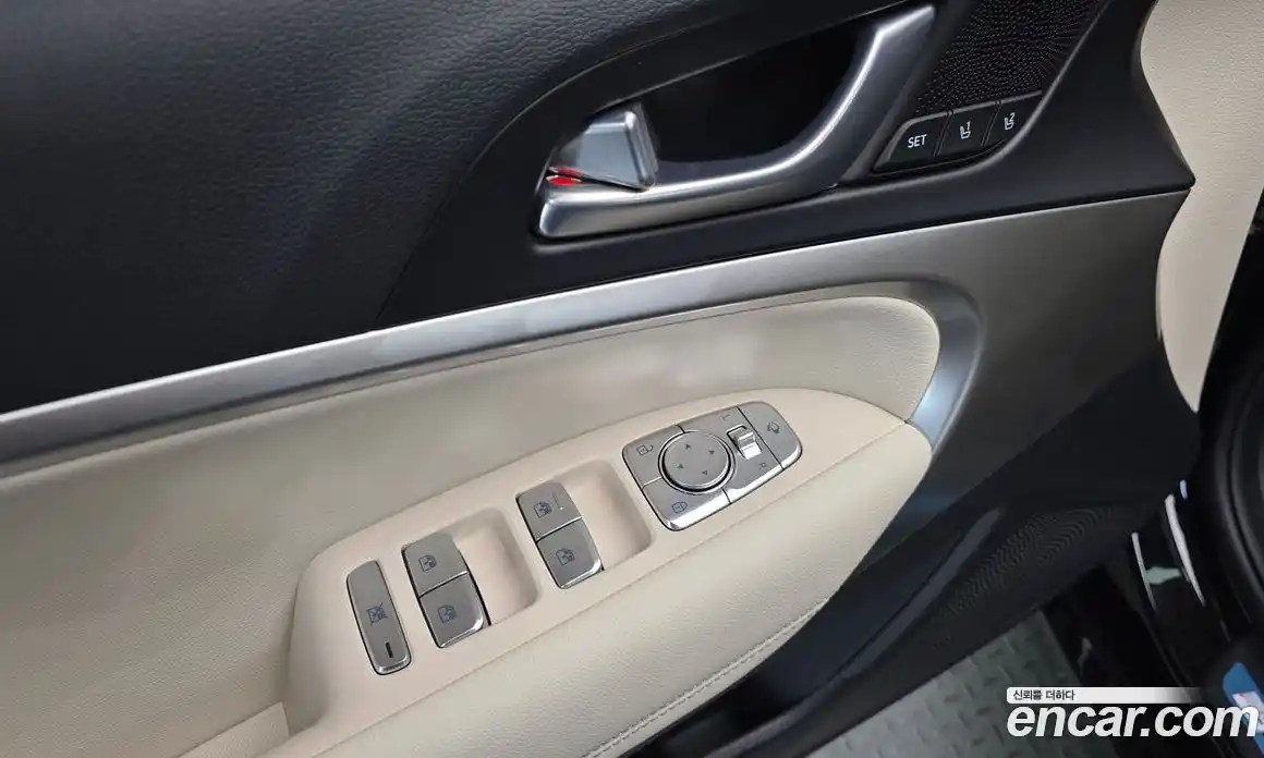 Genesis G70 2024 2.5 гидро в Москве, фото 28