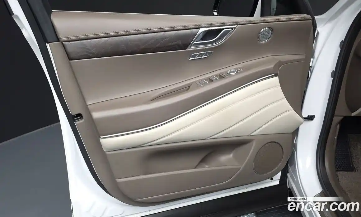Genesis GV80 2021 3.5 гидро в Москве, фото 14