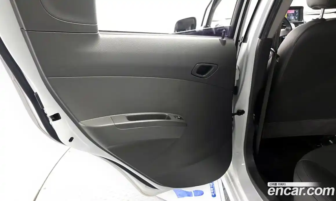 Chevrolet Spark 2015 1.0 гидро в Москве № 1614301, фото 15