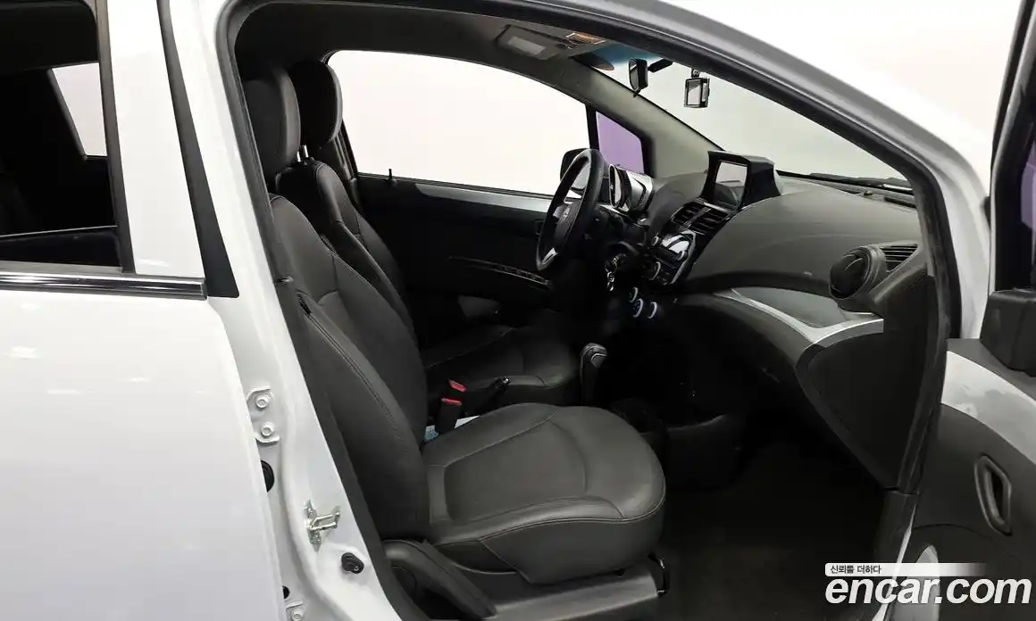 Chevrolet Spark 2015 1.0 гидро в Москве № 1614301, фото 18
