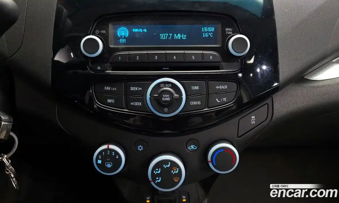 Chevrolet Spark 2015 1.0 гидро в Москве № 1614301, фото 21