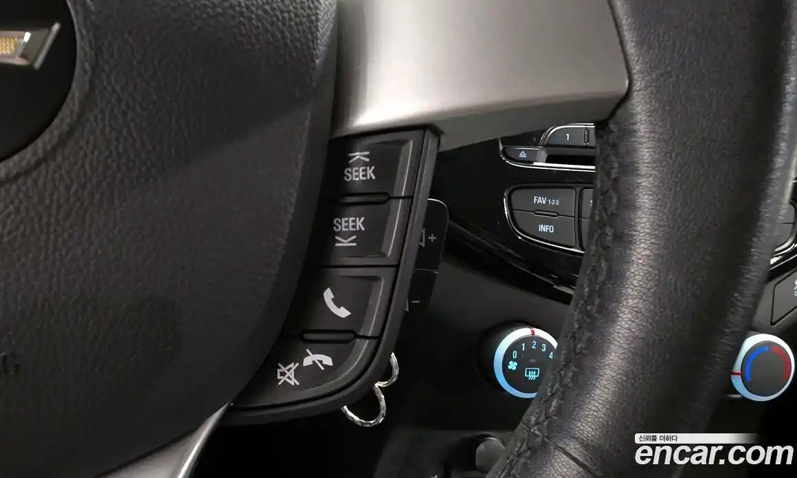Chevrolet Spark 2015 1.0 гидро в Москве № 1614301, фото 25