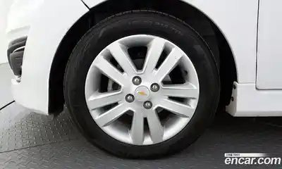 Chevrolet Spark 2015 1.0 гидро в Москве № 1614301, миниатюра 5
