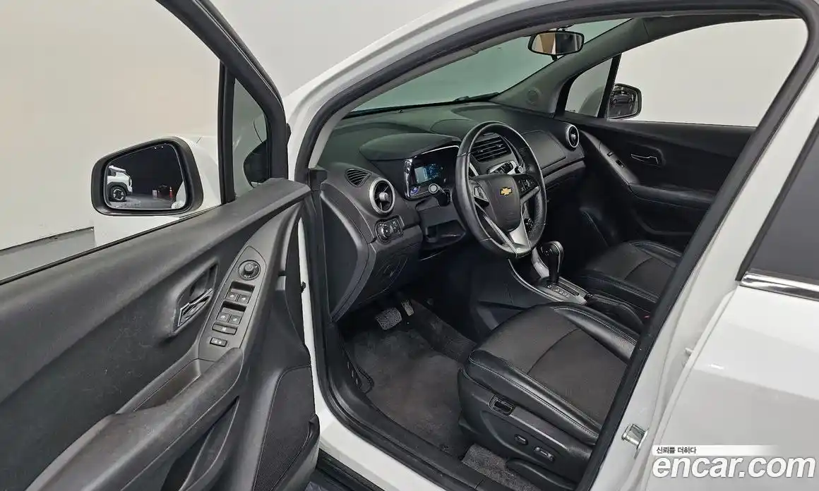 Chevrolet Trax 2015 1.4 гидро в Москве № 1614817, фото 13