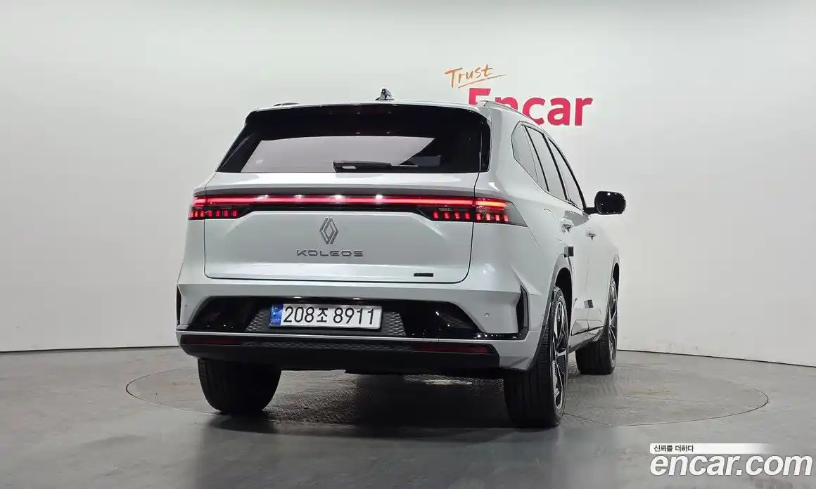 Renault Grand Koleos 2024 1.5 гидро в Москве № 1615126, фото 4