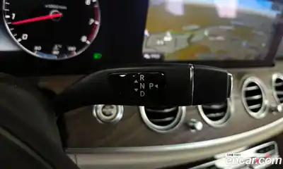Mercedes-Benz E-Class 2017 2.0 гидро в Москве № 1617036, миниатюра 11