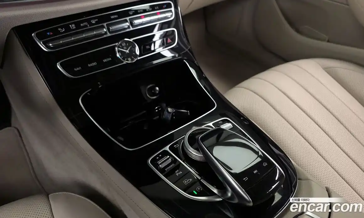 Mercedes-Benz E-Class 2017 2.0 гидро в Москве № 1617036, фото 29