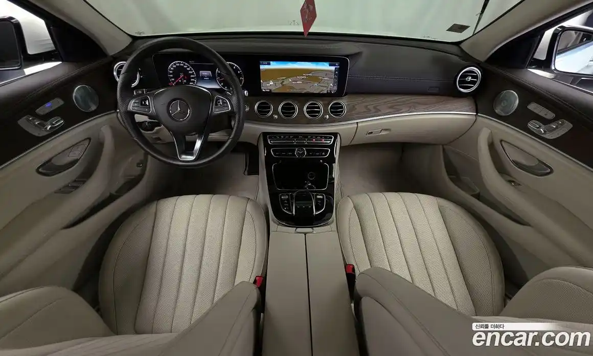 Mercedes-Benz E-Class 2017 2.0 гидро в Москве № 1617036, фото 9