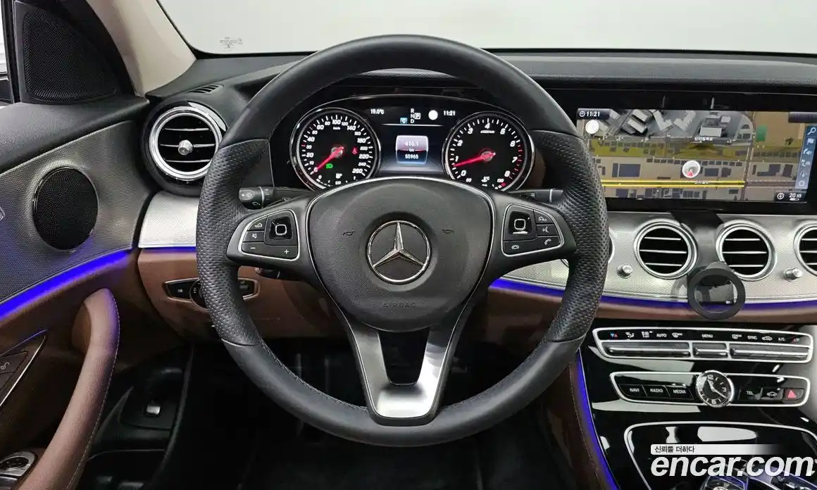 Mercedes-Benz E-Class 2018 2.0 гидро в Москве № 1617106, фото 18