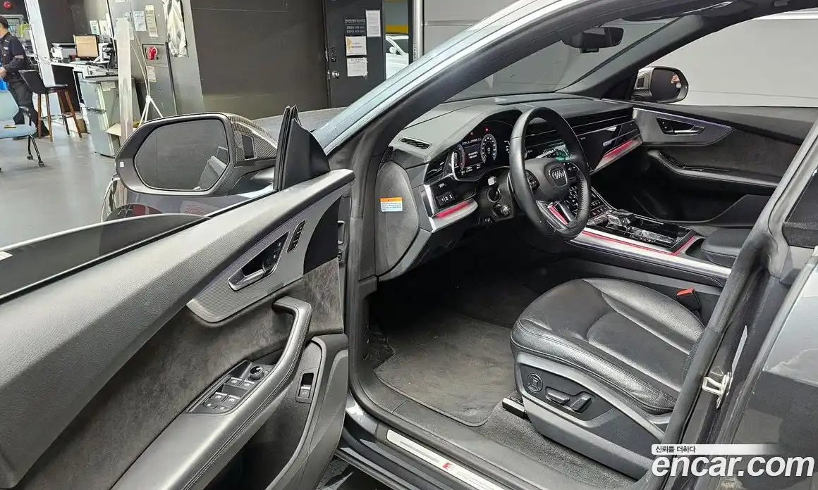 Audi Q8 2020 3.0 гидро в Москве № 1617805, фото 13