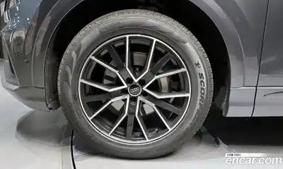 Audi Q8 2020 3.0 гидро в Москве № 1617805, миниатюра 5
