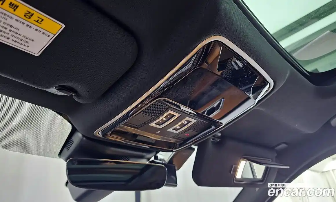Land Rover Range-Rover Velar 2018 3.0 гидро в Москве № 1619682, фото 22