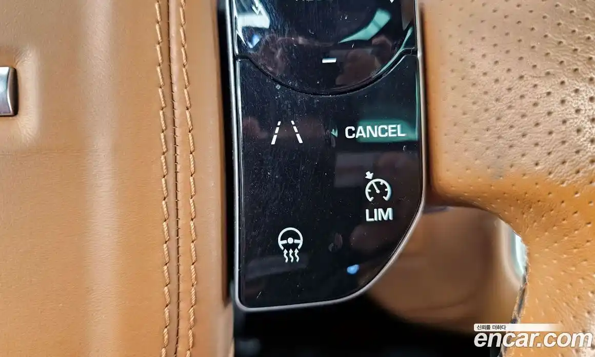 Land Rover Range-Rover Velar 2018 3.0 гидро в Москве № 1619682, фото 28