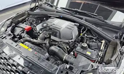 Land Rover Range-Rover Velar 2018 3.0 гидро в Москве № 1619682, миниатюра 6