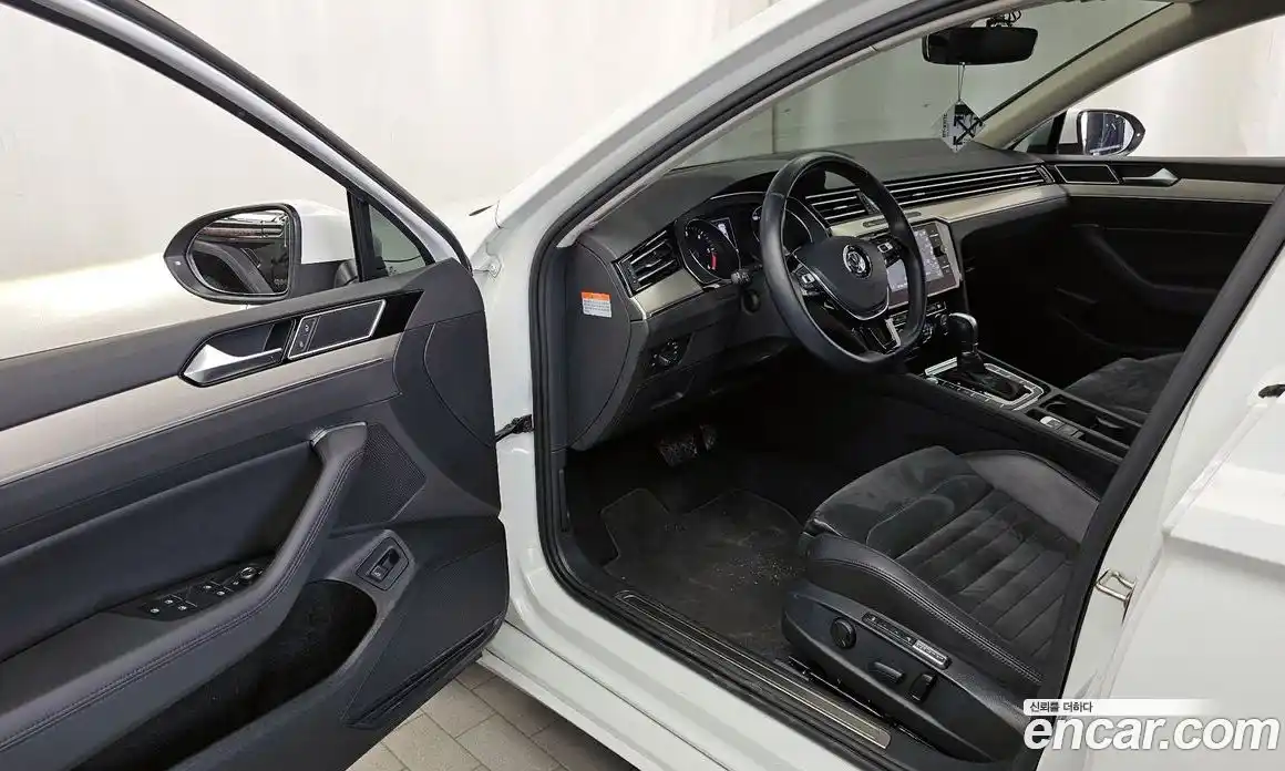Volkswagen Passat 2018 2.0 гидро в Москве № 1623147, фото 13