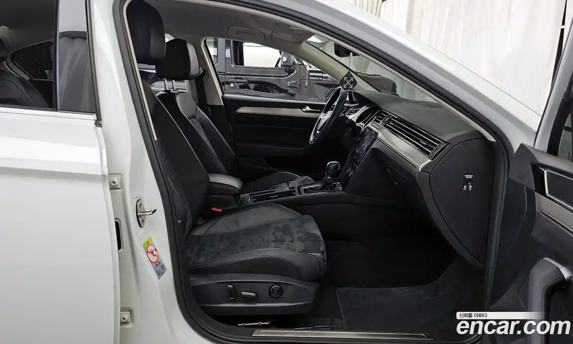 Volkswagen Passat 2018 2.0 гидро в Москве № 1623147, фото 17