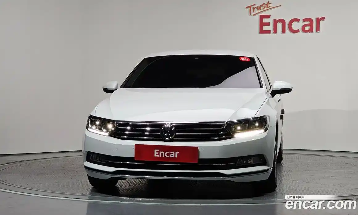 Volkswagen Passat 2018 2.0 гидро в Москве № 1623147, фото 3