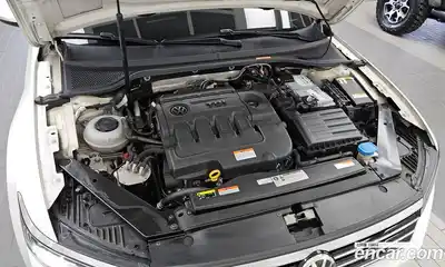 Volkswagen Passat 2018 2.0 гидро в Москве № 1623147, миниатюра 6