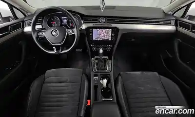 Volkswagen Passat 2018 2.0 гидро в Москве № 1623147, миниатюра 10