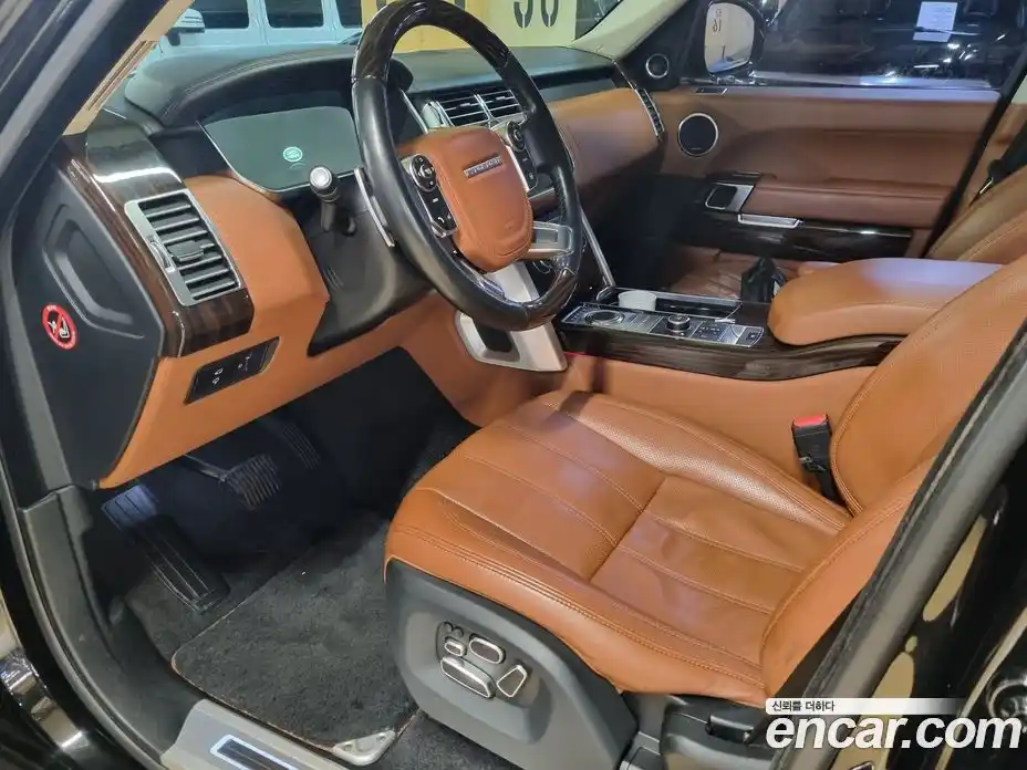 Land Rover Range-Rover 2015 4.4 гидро в Москве № 166917, фото 5