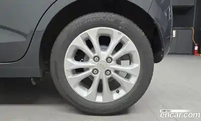 Chevrolet Spark 2021 1.0 гидро в Москве № 1686760, миниатюра 7