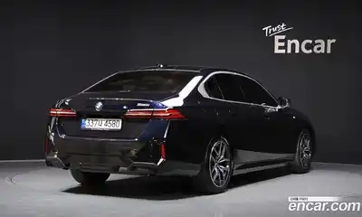 BMW 5-Series 2024 2.0 гидро в Москве № 1689674, миниатюра 2