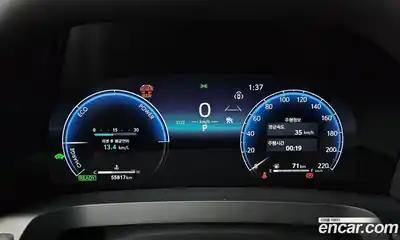 Toyota Alphard 2023 2.5 гидро в Москве № 1695773, миниатюра 11