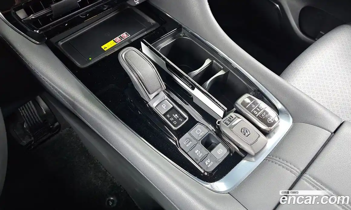 Toyota Alphard 2023 2.5 гидро в Москве № 1695773, фото 12