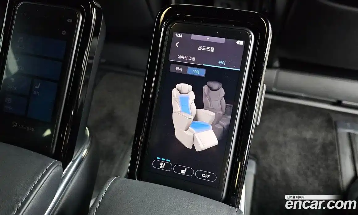 Toyota Alphard 2023 2.5 гидро в Москве № 1695773, фото 24