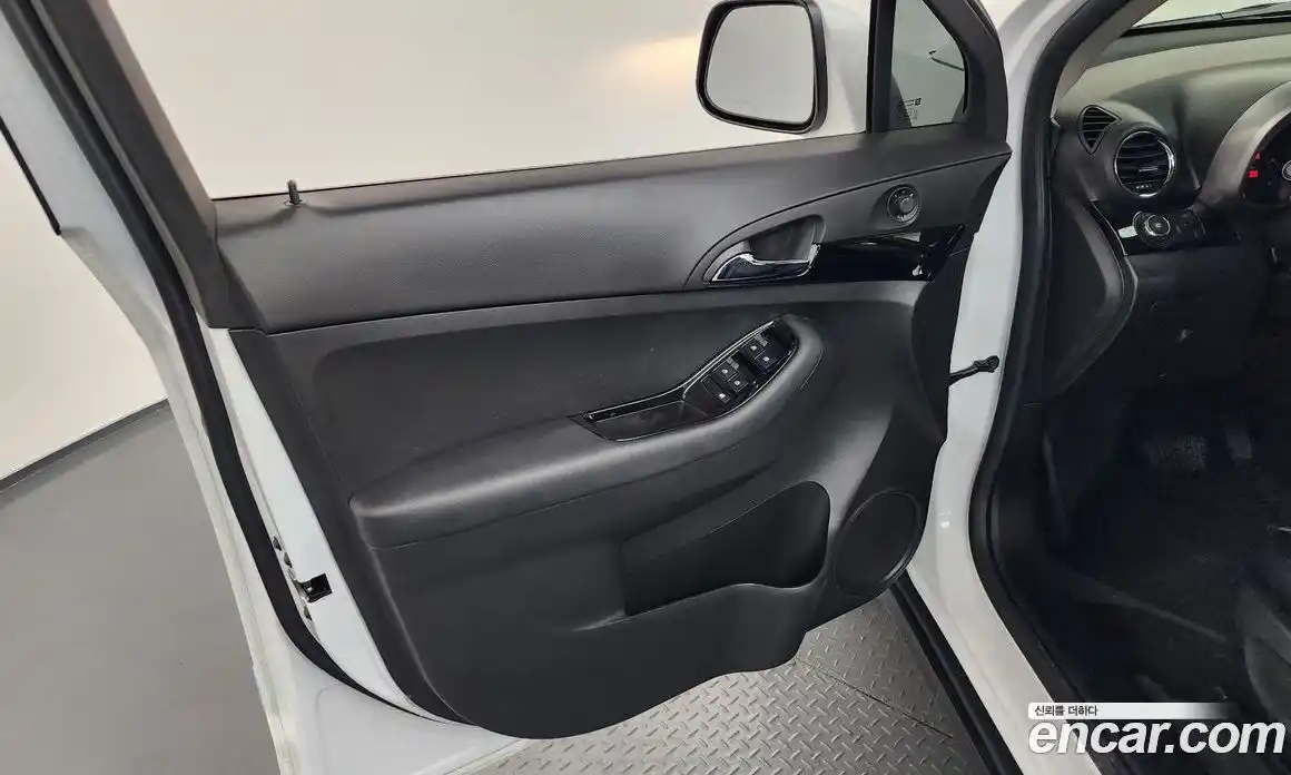 Chevrolet Orlando 2015 2.0 гидро в Москве № 1760406, фото 14