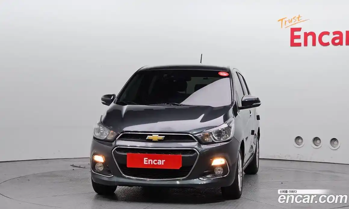Chevrolet Spark 2017 1.0 гидро в Москве, фото 3