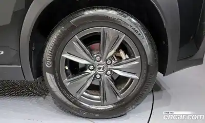 Lexus UX 2020 2.0 гидро в Москве № 1764894, миниатюра 7