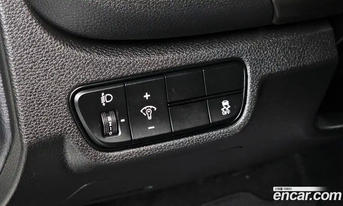 Kia Seltos 2023 1.6 гидро в Москве № 1831295, фото 17